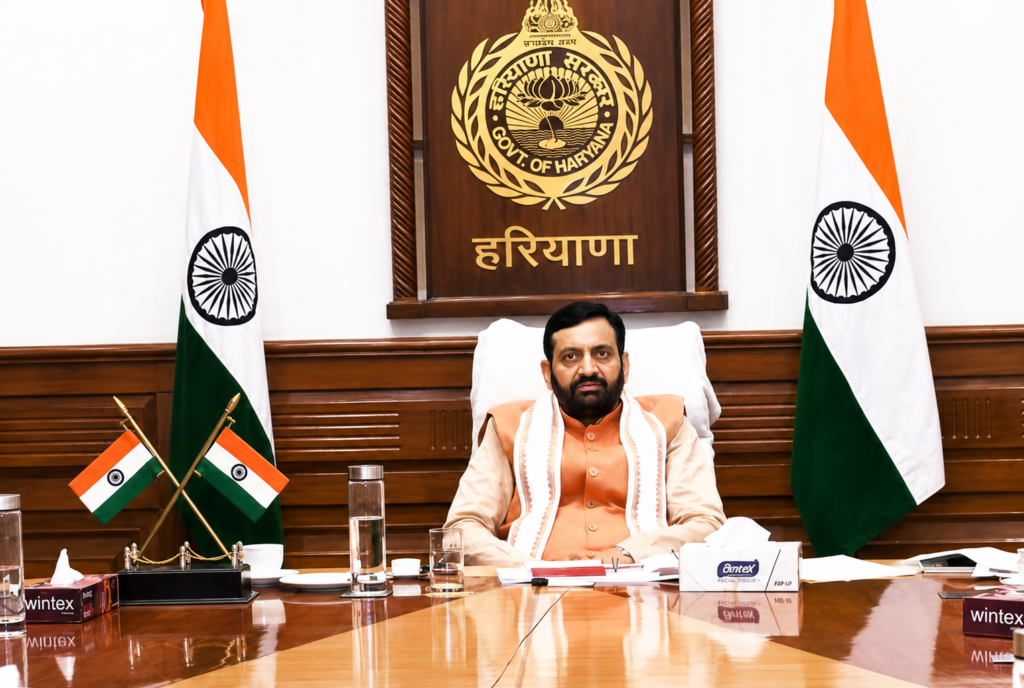 जींद-सोनीपत हाइड्रोजन ट्रेन परियोजना के तहत तैयार देश की पहली हाइड्रोजन संचालित ट्रेन, आधुनिक रेलवे तकनीक और हरित ऊर्जा की दिशा में भारत की ऐतिहासिक पहल।