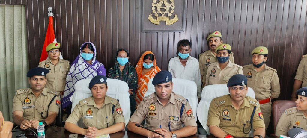 वाराणसी चेन चोरी गिरोह के चार आरोपी गिरफ्तार