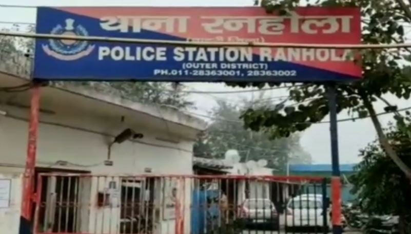 दिल्ली के रणहौला में बाइक सवार बदमाशों द्वारा गोली मारकर हत्या की घटना सामने आई है। Murder
